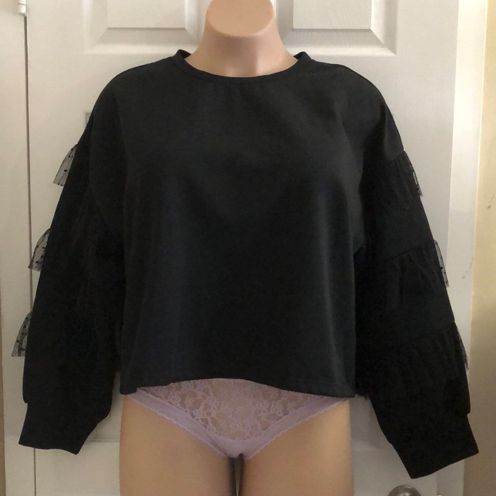 NWT Plus Size Forever 21 Black Athletic Pullover w/ Ruffled Lace Sleeves Sweater